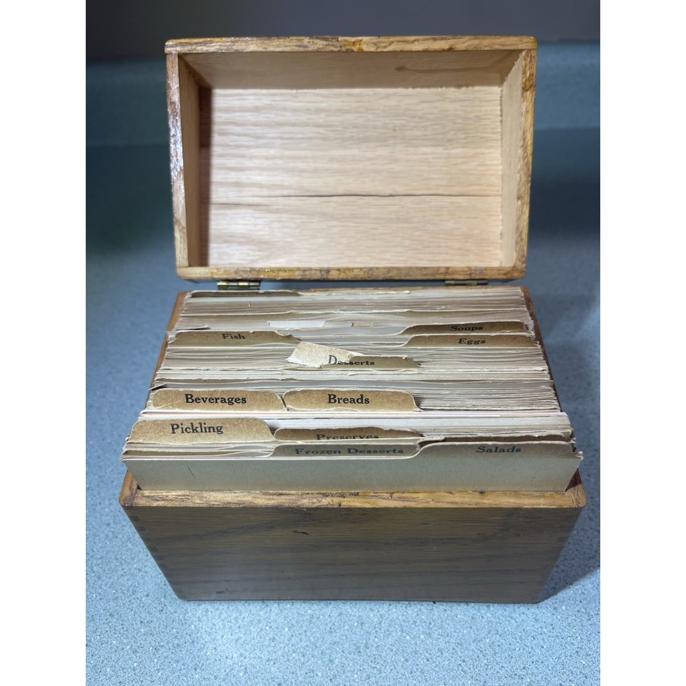 Vintage Wooden Recipe Box With Typed And Hand Written Recipe Cards Very Old
